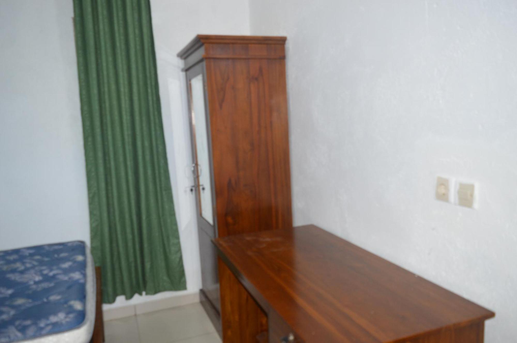 Labuan Bajo Mahoni Guesthouse Eksteriør billede